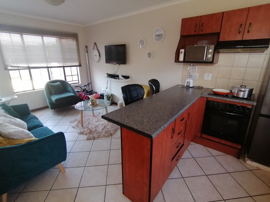 2 Bedroom Property for Sale in Hillside Free State